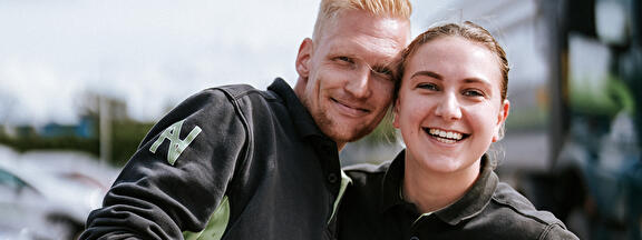 Medewerker maaiboot